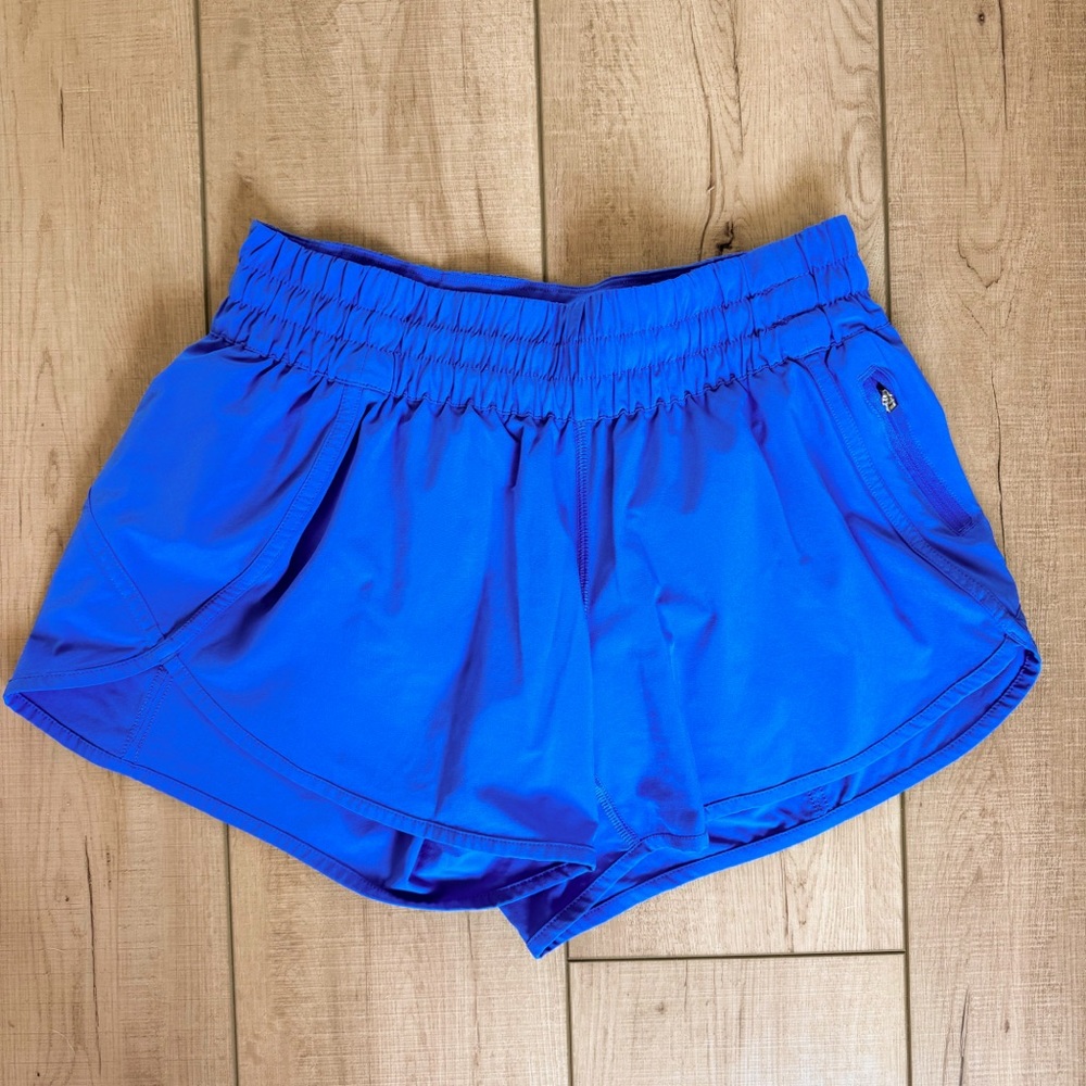 Lululemon Tracker Short V Shorts Wild Bluebell